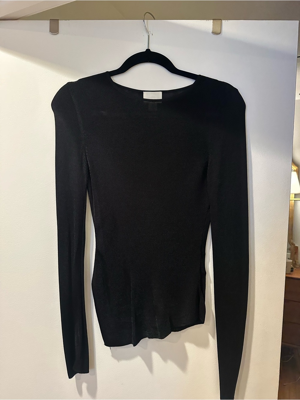 H&M Black Long-Sleeve Crewneck Top